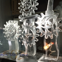 Thumb_gears_moving_kinetic_ice_sculpture